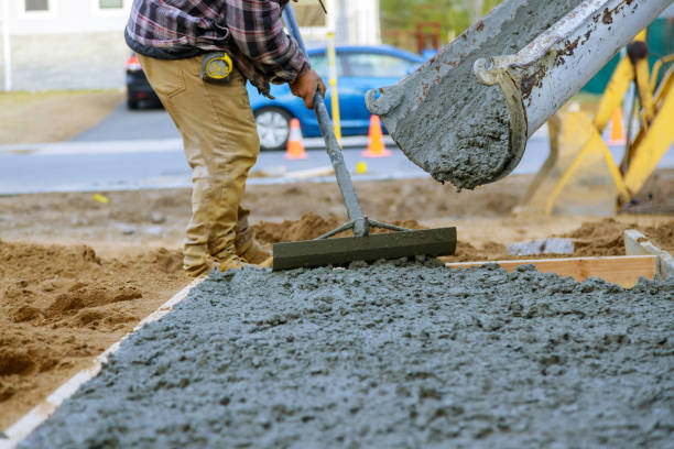 Best Custom Concrete Contractor  in Olivarez, TX